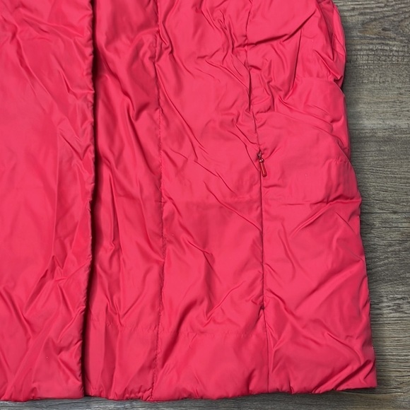 Coldwater Creek Women’s Red Button Down Puffy Vest size small - Picture 4 of 9
